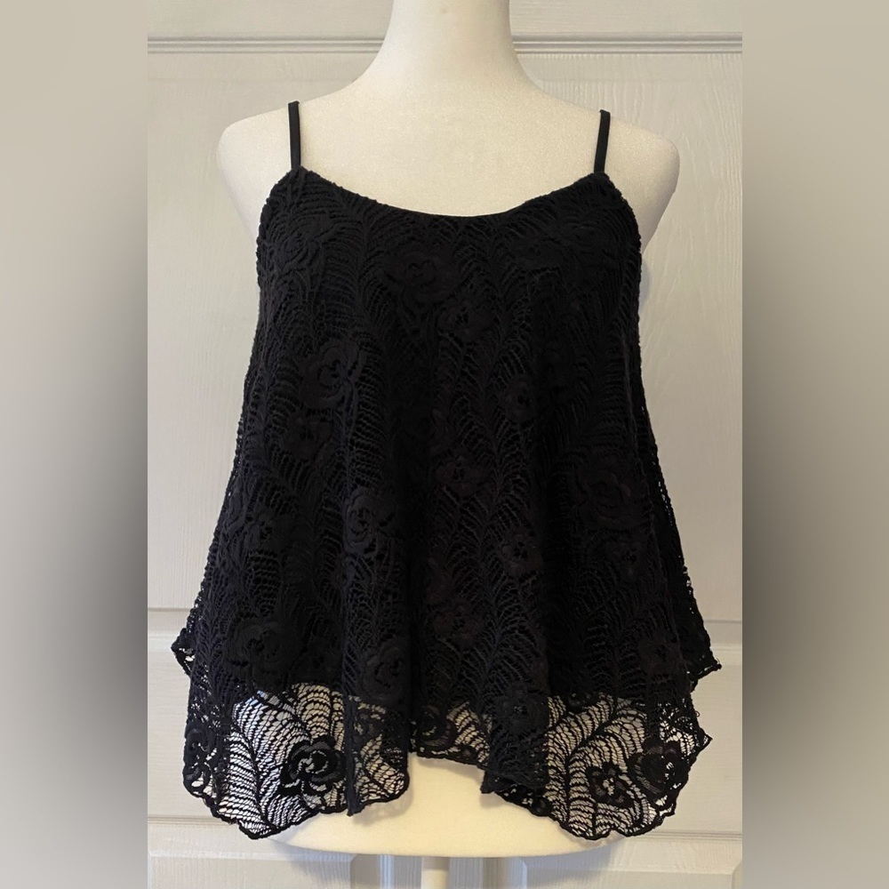 American Rag Women’s Black Lace Tank Top Size M